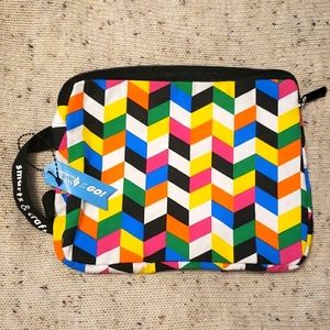 NWT: Smarts & Crafts Go Bag